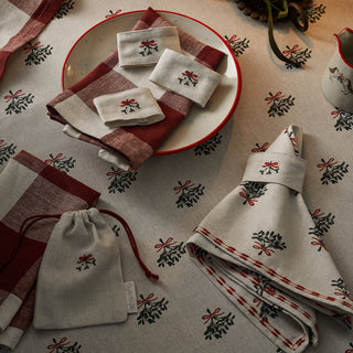 Mistletoe Napkin Ring 4pk