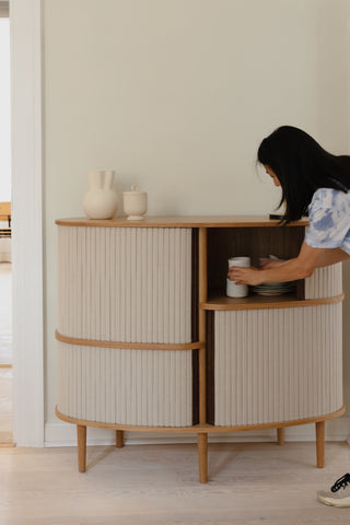 Audacious Highboard