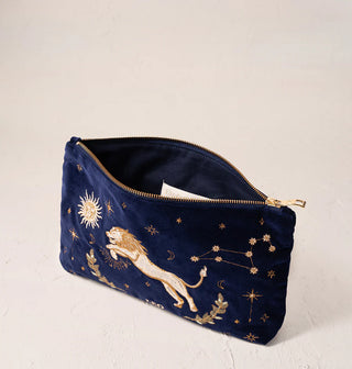 Leo Navy Velvet Everyday Pouch