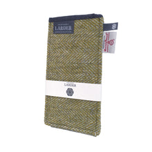 Load image into Gallery viewer, Harris Tweed® Phone cover